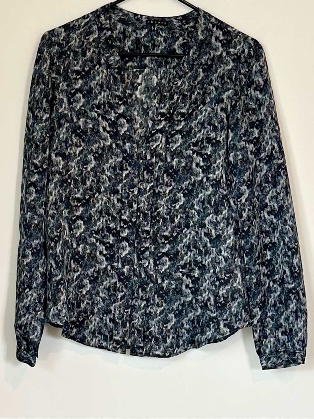 Theory Ruisa Caligula 100% Silk Blouse - Size: Small - Picture 2 of 11
